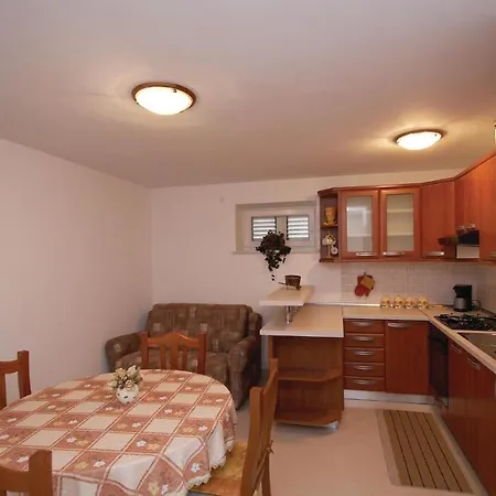 Holiday home Lovely In With Kitchen *